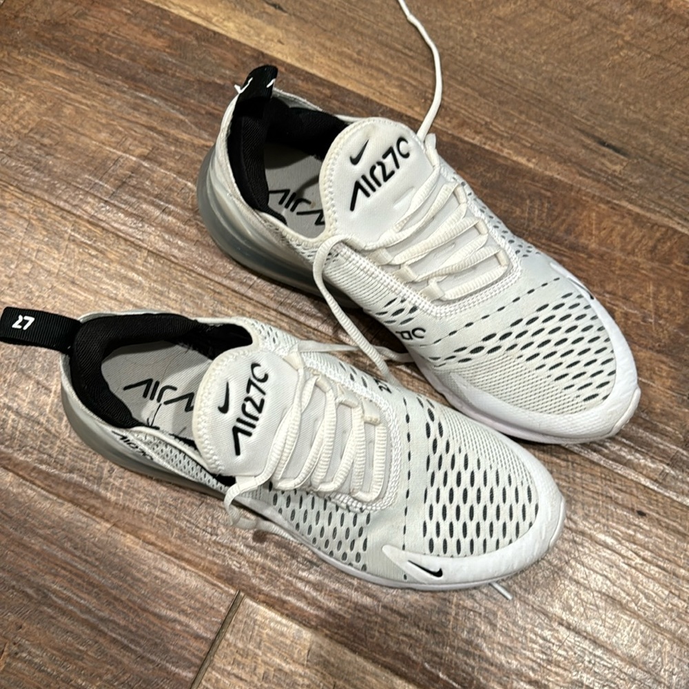 Nike Air Max 270